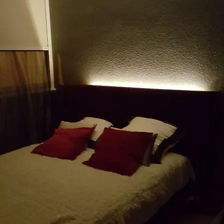 Maero Apartment *